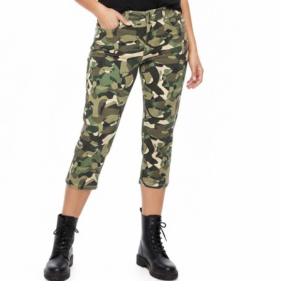 VENUS Pants - Venus Green Camo Cropped Stretch Cotton Blend Denim 10 Grunge Streetwear
